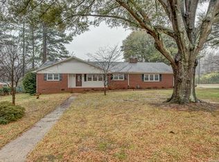 2901 Imperial Dr, Gastonia, NC 28054