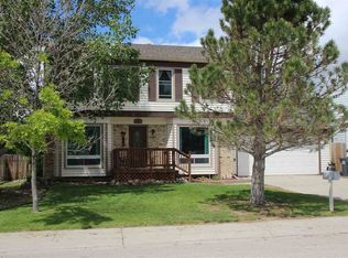 2324 Cutty Sark Dr, Rawlins, WY 82301
