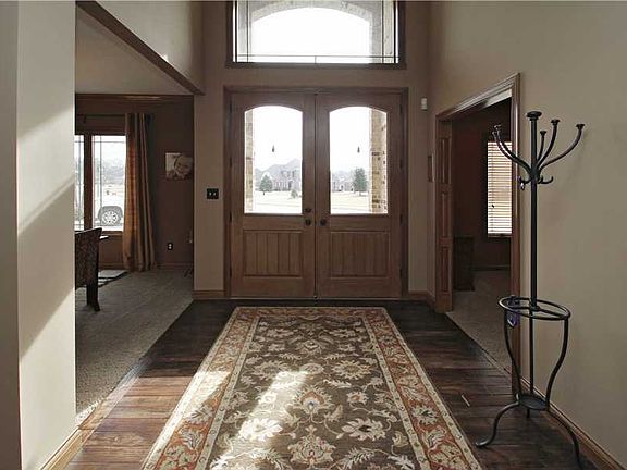 3rd image of 5774 Hickory Woods Dr