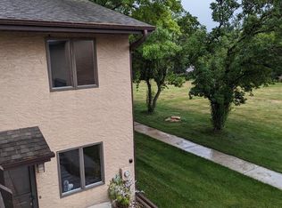 3384 East Ave S #A-1, La Crosse, WI 54601