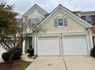 10212 Garmoyle St, Charlotte, NC 28277