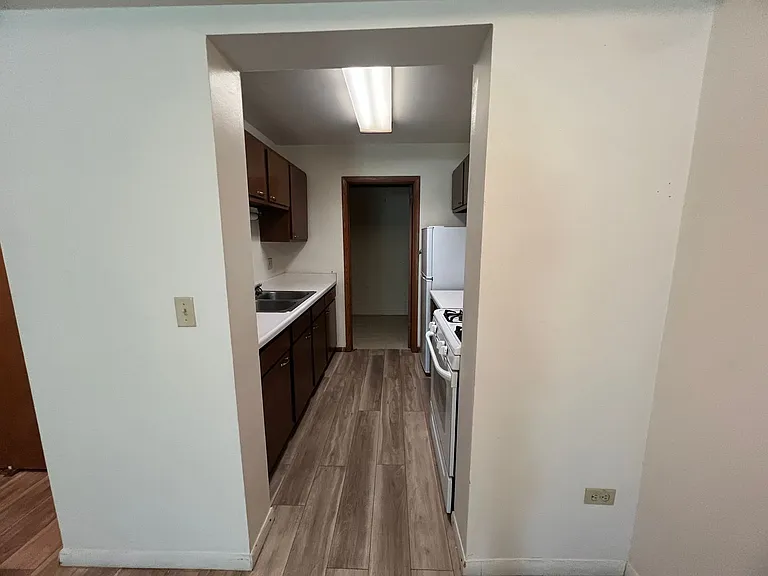 Orchard Hills Apartments — Photo 24