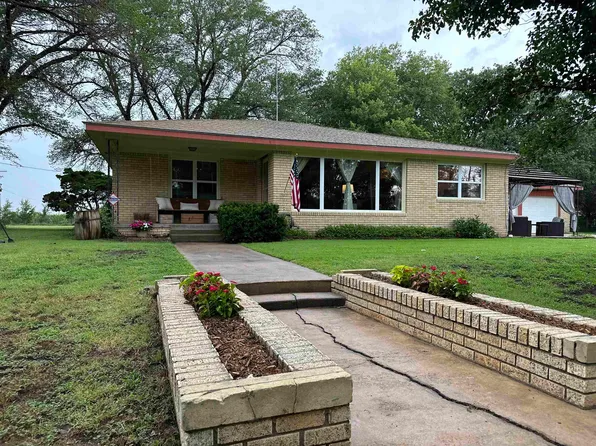 14328 W 95th St S, Clearwater, KS 67026
