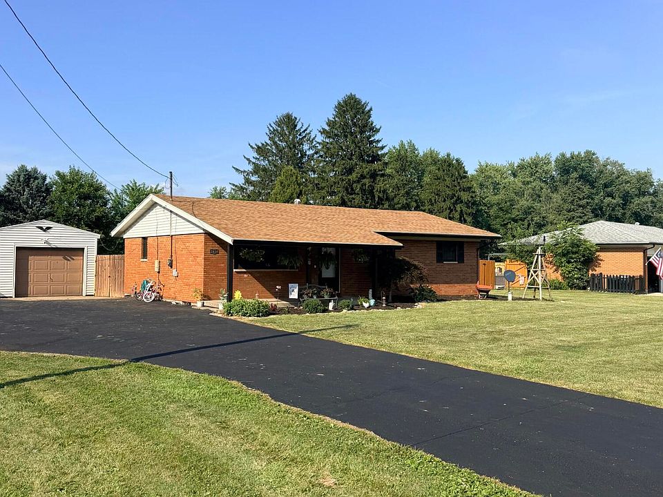 1st image of 2654 Danbury Rd