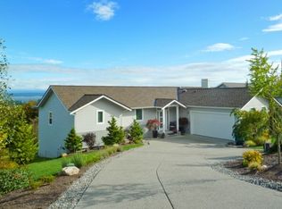173 Blue Mountain Rd, Camano Island, WA 98282