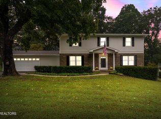 636 Sunnydale Rd, Knoxville, TN 37923
