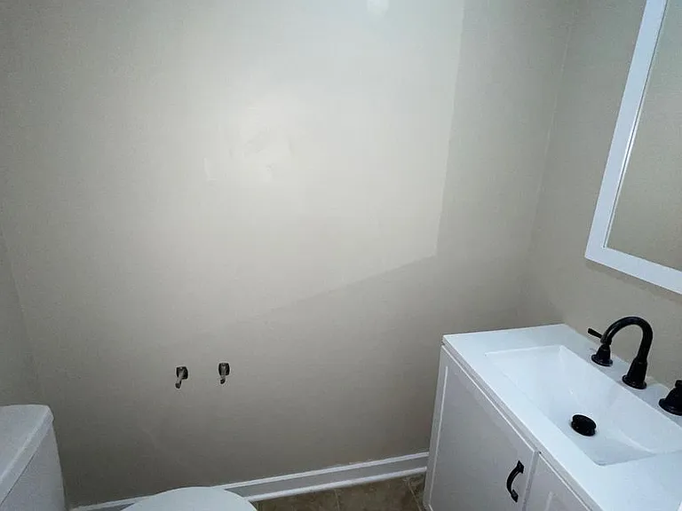 1101 Lehman Dr — Photo 10