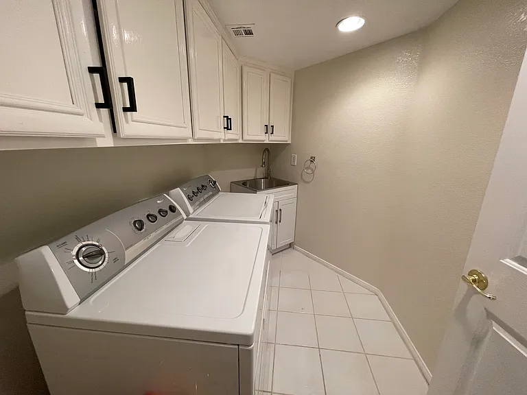 349 Velino Ave — Photo 25