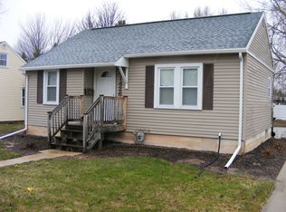 1426 E Fremont St, Appleton, WI 54915