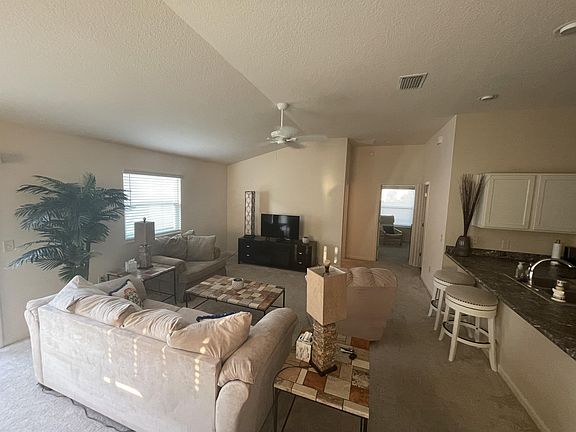4th image of 5591 McCray Ave