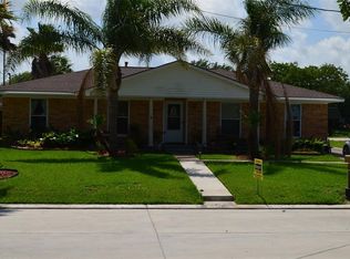 4201 17th St N, Texas City, TX 77590