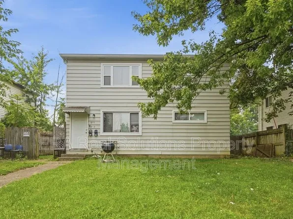 977 13th Ave, Columbus, OH 43211