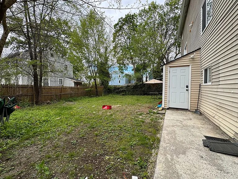 62 Miller St #B1 — Photo 14