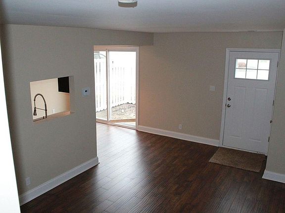 2nd image of 2352 Carnation Dr