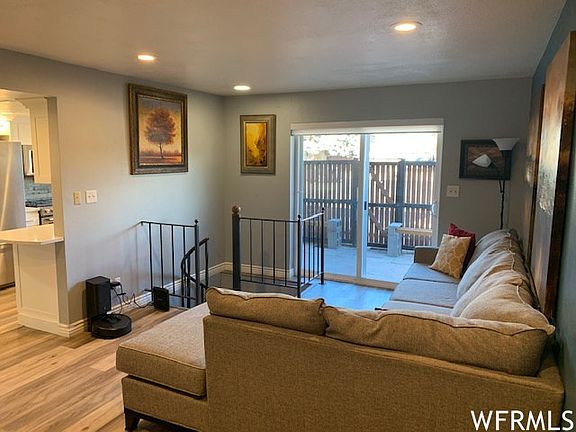 2nd image of 238 W Garden Park Dr #238