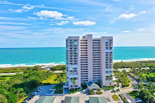 5051 N Highway A1A Photo 1