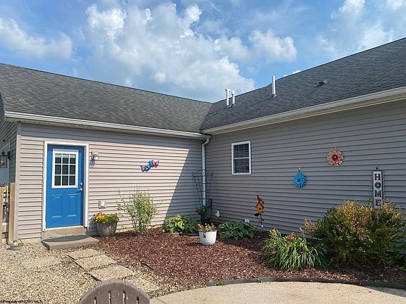 4th image of 77 Sedona Ln