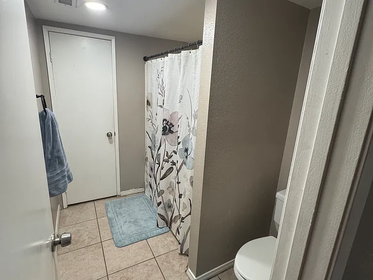 1097 Santo Antonio Dr — Photo 6