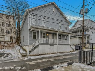 609 Moir Ct, Scranton, PA 18510