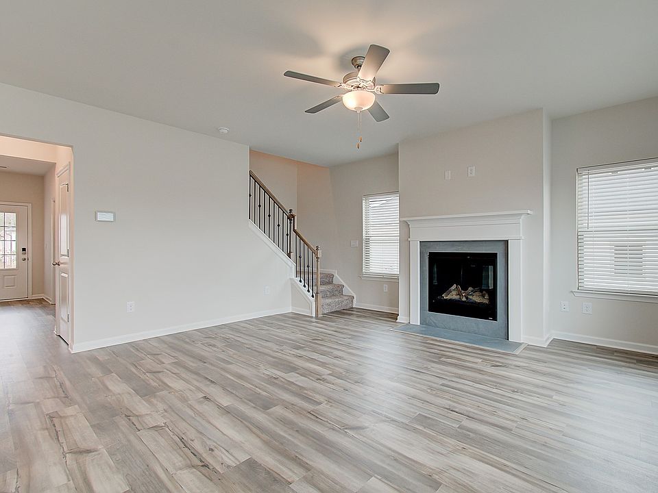 Brentwood plan at Vistas at Towne Mill.