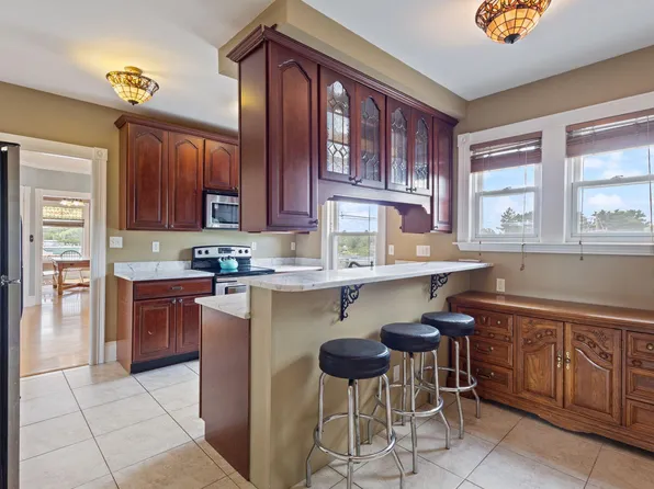 1363 Congress Street #3, Portland, ME 04102