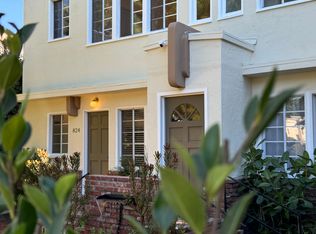 824 N Hayworth Ave #B, Los Angeles, CA 90046