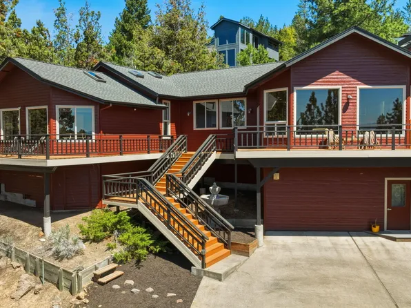 2068 NW Cascade View Dr, Bend, OR 97703