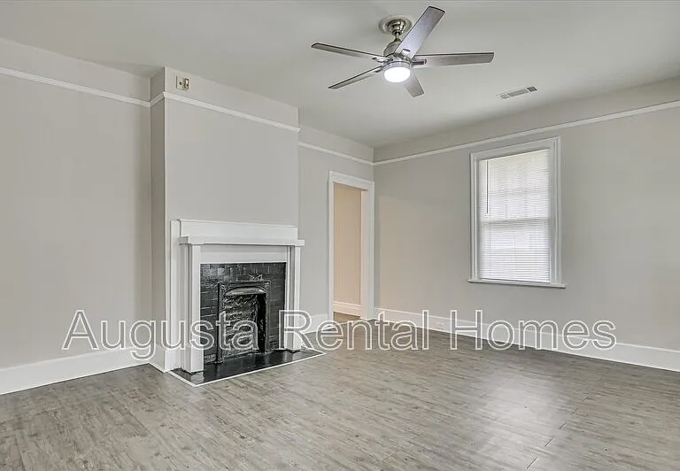 106 Ellis St — Photo 9