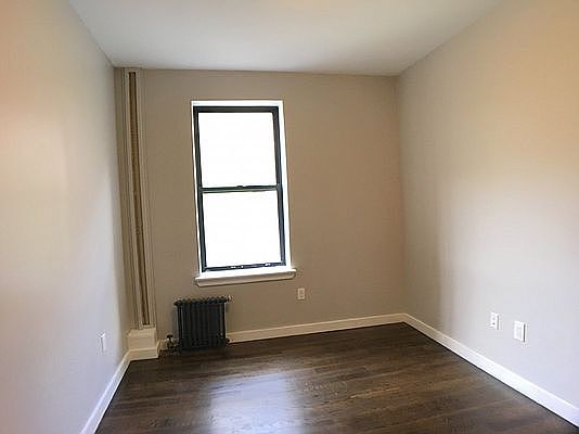 5th image of 540 W 180th St #2C