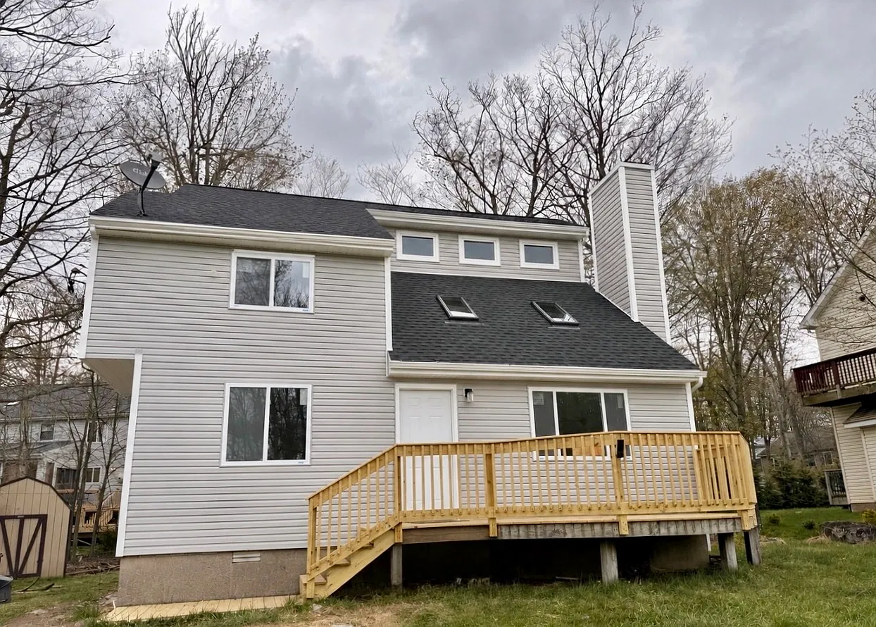 4 bed, 1450 sqft, $2,400 — Photo 1
