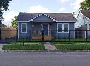 5235 Bell St, Houston, TX 77023