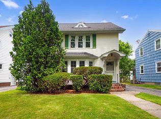 98 Irvington Rd, Rochester, NY 14620