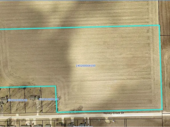 Honeycreek Rd, Manchester, IA 52057