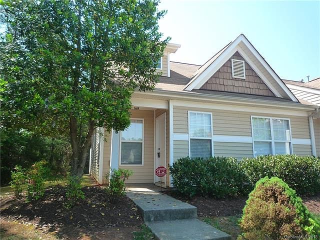 1st image of 1610 Heather Chase Dr