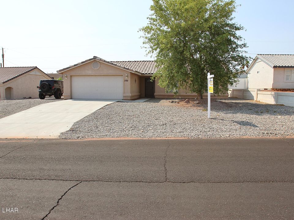 1st image of 3781 Aqua Dr