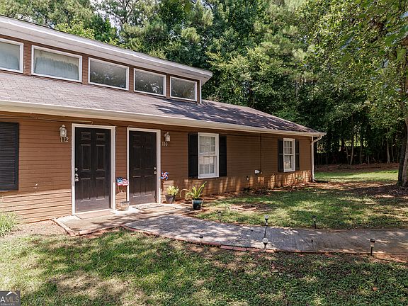 4th image of 110-112 Loblolly Dr