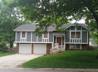 508 S Adams St, Raymore, MO 64083