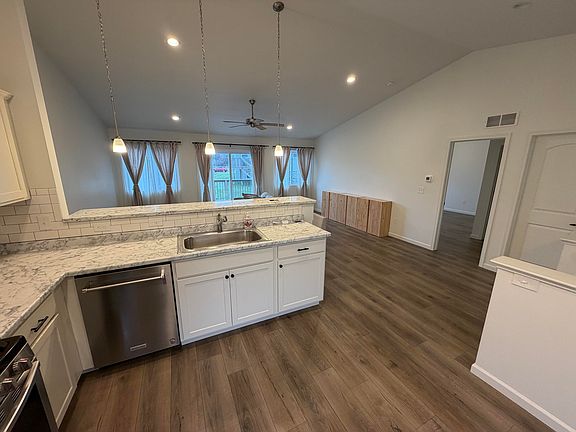 5th image of 10382 Pennridge Dr