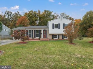 5812 Lundy Dr, Lanham, MD