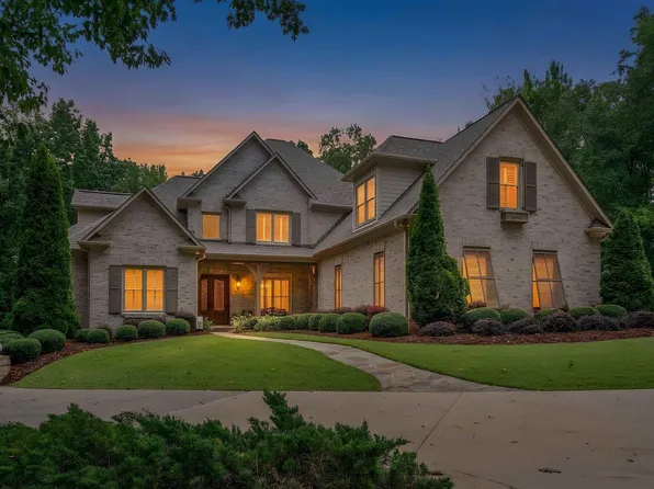 924 Trinity Ct, Birmingham, AL 35242