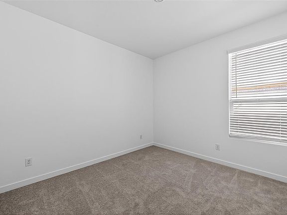 3rd image of 9413 Suttonridge Dr #9413