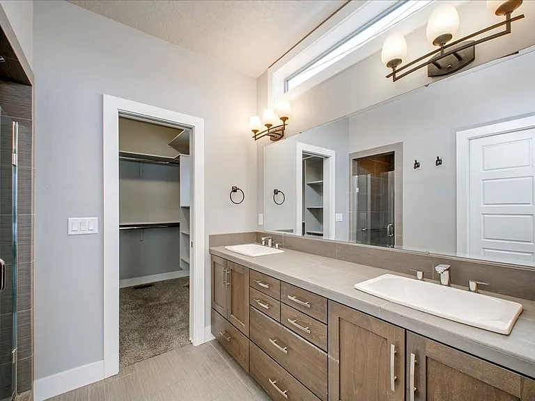 3313 Dewey St — Photo 19