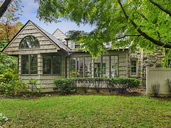 34 Bradford Road