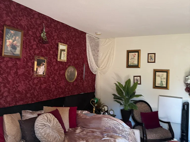 6195 San Gabriel Pl #B — Photo 2
