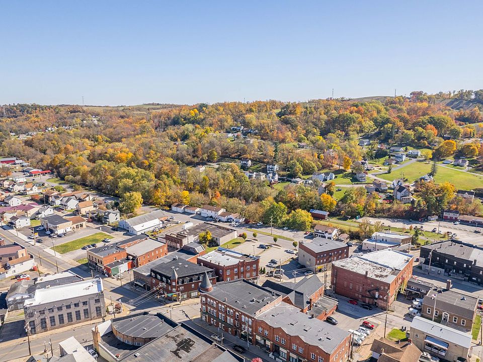 Gladden Building Apartment Rentals McDonald, PA Zillow
