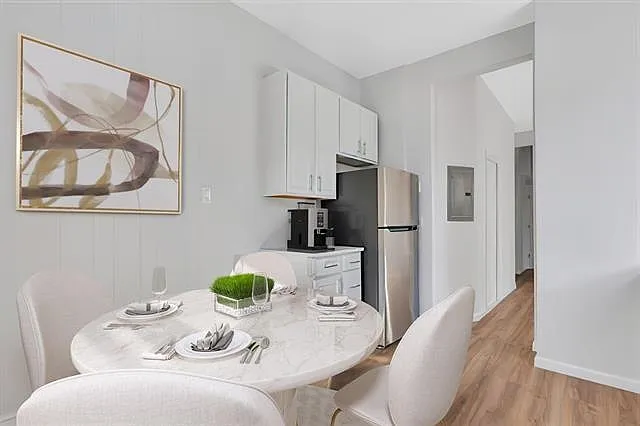 2 bed, 1.0 bath, 920 sqft, $2,750 — Photo 4
