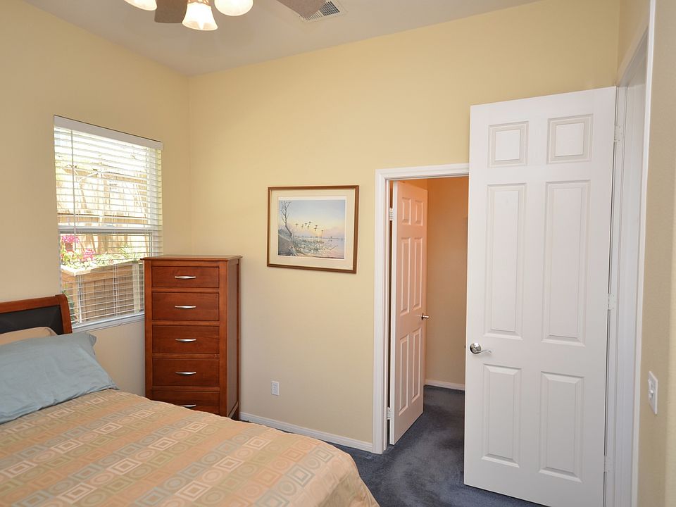 1st image of 31537 Royal Oaks Dr