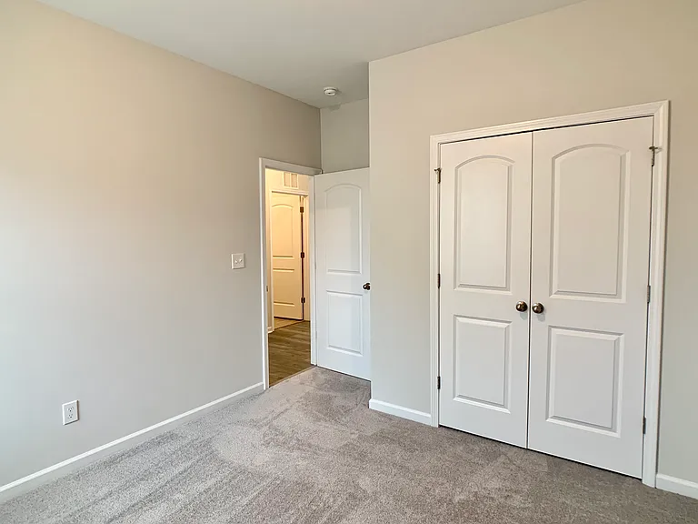 130 Henhouse Ct — Photo 19