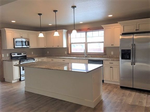 2nd image of 11452 Allomont Dr