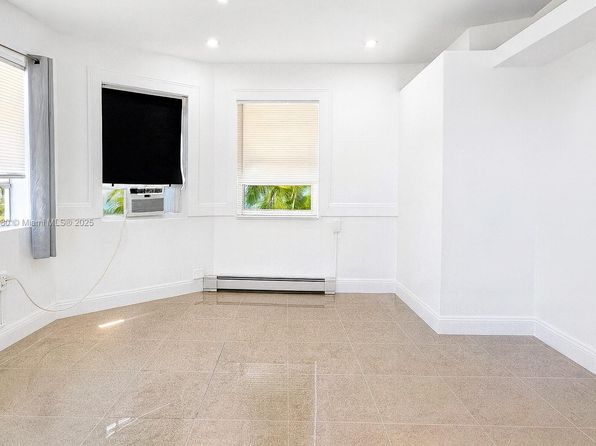 5807 SW 25th St APT 9